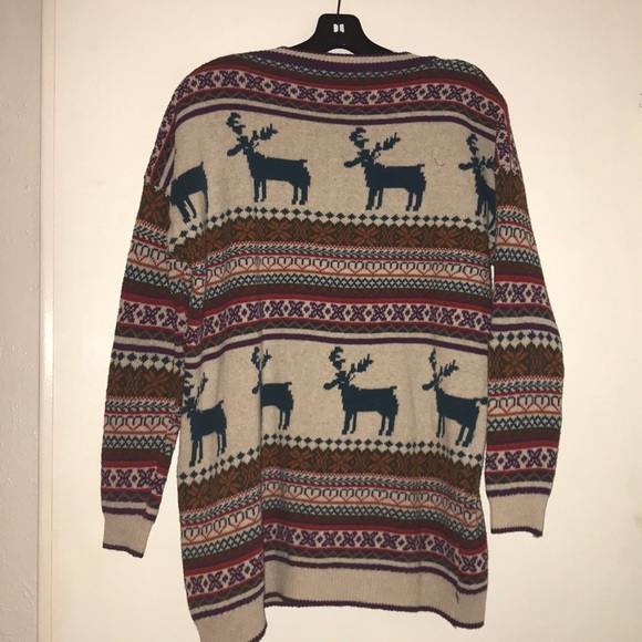 Sweater - Picture 2 of 4